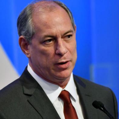 Brazilian presidential candidate Ciro Gomes (PDT), speaks during the second presidential debate ahead of the October 7 general election, at Rede TV television network in Sao Paulo, Brazil, on August 17, 2018.  / AFP PHOTO / NELSON ALMEIDA