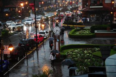  GRAMADO, RS, BRASIL, 24/08/2018. Ambiental de clima em Gramado, na Serra Gaúcha. (Diogo Sallaberry/Agência RBS)