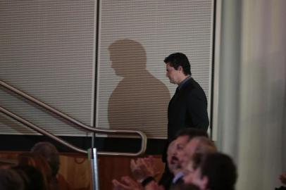  PORTO ALEGRE, RS, BRASIL - 2018.08.31 - Sérgio Moro ministra palestra sobre corrupção em auditório da UniRitter, em Porto Alegre, durante Aula Magna. (Foto: ANDRÉ ÁVILA/ Agência RBS)