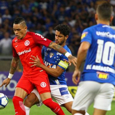 jonatan alvez, inter, cruzeiro, futebol, brasileirão