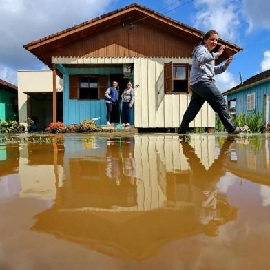  ROLANTE, RS, BRASIL, 04/09/2018 -  Enchentes causadas pela chuva na cidade de Rolante. (FOTOGRAFO: LAURO ALVES / AGENCIA RBS)