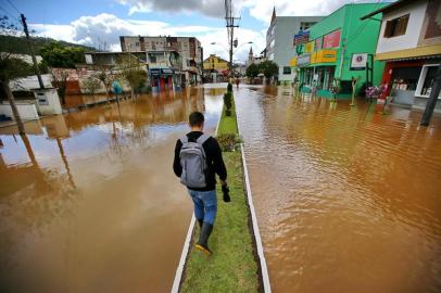  ROLANTE, RS, BRASIL, 04/09/2018 -  Enchentes causadas pela chuva na cidade de Rolante. (FOTOGRAFO: LAURO ALVES / AGENCIA RBS)