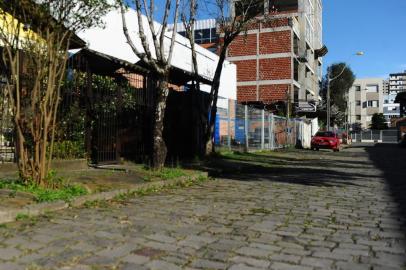  CAXIAS DO SUL, RS, BRASIL, 05/09/2018 - Taxista é assassinado em Caxias. NA FOTO: rua Giovani Michelli, no bairro Pio X, cenário do crime. (Lucas Amorelli/Agência RBS)