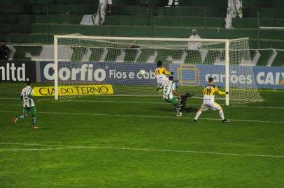  CAXIAS DO SUL, RS, BRASIL, ,04/09/2018CAXIAS DO SUL, RS, BRASIL 05/06/2018. Juventude x Criciúma, jogo válido pela 25ª rodada da série B do Campeonato Brasileiro e realizado no estádio Alfredo Jaconi. (Lucas Amorelli/Agência RBS)