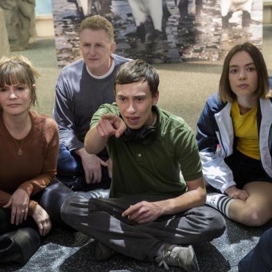 Still da segunda temporada da série Atypical, da Netflix, com Sam e sua família. Para matéria de TV do Pioneiro de 07/09/2018