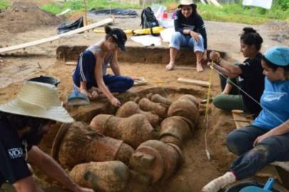  Urnas foram encontradas em região central do Amazonas