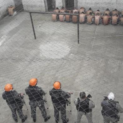 Princípio de rebelião no presídio de Canela é contido pela Brigada Militar.