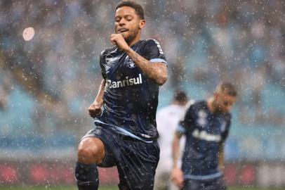  PORTO ALEGRE, RS, BRASIL. 01/09/2018. Na Arena, Grêmio e Botafogo se enfrentam neste sábado (1/9), às 16h, em jogo válido pela 22ª rodada do Brasileirão.  (Foto: Carlos Macedo/Agência RBS)