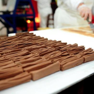  GRAMADO, RS, BRASIL, 20/03/2018. Pauta do +Serra sobre indústria de chocolates em Gramado, que se tornou cartão de visitas da cidade e atrai milhares de turistas na época de Páscoa. Na foto, a fábrica da Chocolates Prawer. (Diogo Sallaberry/Agência RBS)