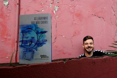  CAXIAS DO SUL, RS, BRASIL, 11/09/2018Pedro Guerra lança seu livro de crônicas neste sábado no Ordovás. (Lucas Amorelli/Agência RBS)