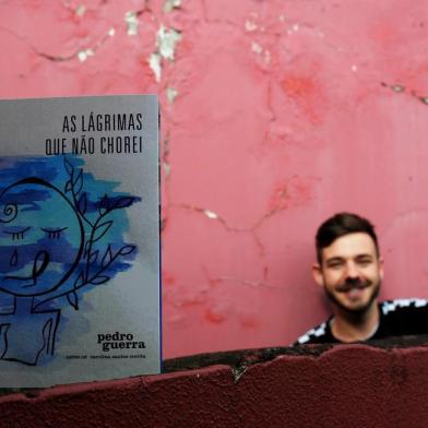  CAXIAS DO SUL, RS, BRASIL, 11/09/2018Pedro Guerra lança seu livro de crônicas neste sábado no Ordovás. (Lucas Amorelli/Agência RBS)