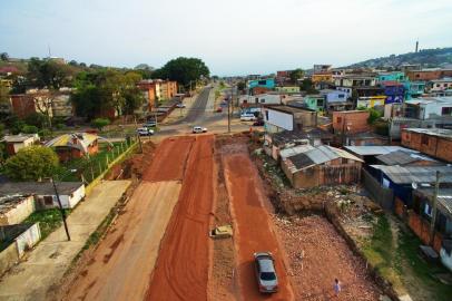  PORTO ALEGRE - BRASIL - Obra da Avenida Tronco. (FOTO: LAURO ALVES)