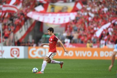  Rodrigo Dourado no Gre-Nal pelo Campeonato Brasileiro.