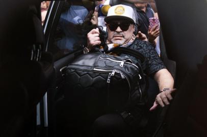 maradona, treinador, dourados, aeroporto de culiacan, sinaloa, mexico