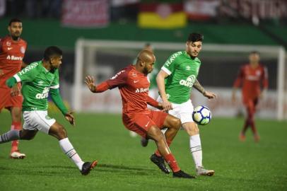  CHAPECÓ, SC, BRASIL,  17-09-2018. Inter enfrenta o Chapecoense pelo Campeonato Brasileiro na Arena Condá. EM BAIXA RESOLUÇÃO (RICARDO DUARTE/INTER)