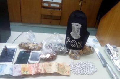 Polícia apreende 96 pedras de crack e apreende três homens em operação em Bento Gonçalves.