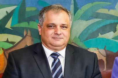 BrasÃ­lia - DF, 06/08/2015. Presidenta Dilma Rousseff recebe JosÃ© Robalinho Cavalcanti, Presidente da AssociaÃ§Ã£o Nacional dos Procuradores da RepÃºblica e Humberto Jacques de Medeiros, Vice-Presidente da AssociaÃ§Ã£o Nacional dos Procuradores da RepÃºblica. Foto: Roberto Stuckert Filho/PR.Na foto, Humberto Jacques de Medeiros é o segundo da esquerda para a direita.