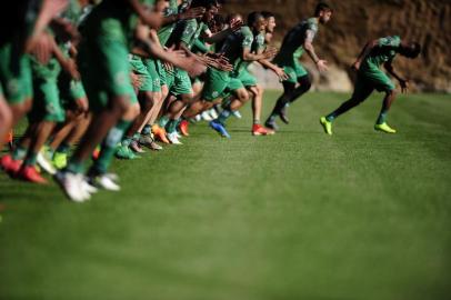  CAXIAS DO SUL, RS, BRASIL, 22/09/2018 - juventude treina no CT. (Marcelo Casagrande/Agência RBS)