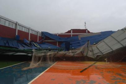 Em Soledade, um ginásio também foi destelhado na comunidade de Rincão do Bugre, no interior do município.