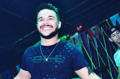 Leo Henrique, sertanejo