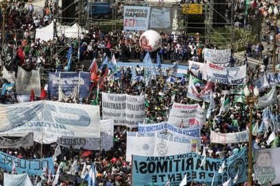 argentina, greve geral, praça de maio