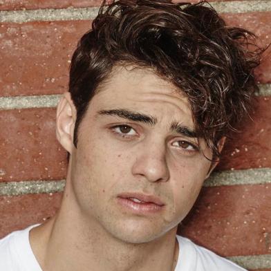 Ator Noah Centineo, estrela do filme Para Todos os Garotos que já Amei.