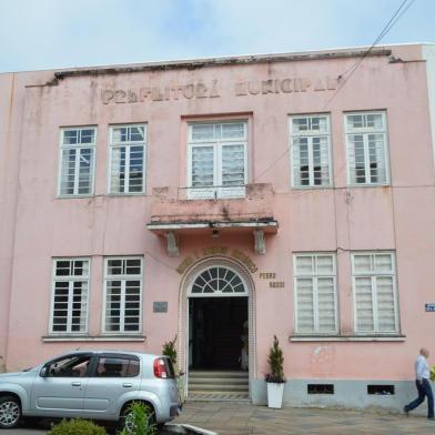 Museu e Arquivo Histórico Pedro Rossi de Flores da Cunha.