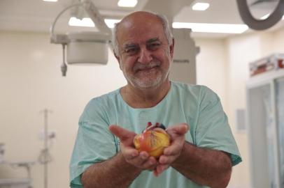  PORTO ALEGRE, RS, BRASIL - 2018.09.27 - Entrevista com o médico espanhol Josep Brugada, no novo Centro Internacional de Arritmias, dentro do complexo hospitalar Santa Casa. (Foto: ANDRÉ ÁVILA/ Agência RBS)