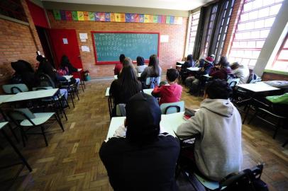  PORTO ALEGRE, RS, BRASIL, 28/08/2018 - Escola Municipal Vereador Carlos Pessoa de Brum que está sem 18 professores, muitos deles desde o começo do ano.(FOTOGRAFO: RONALDO BERNARDI / AGENCIA RBS)