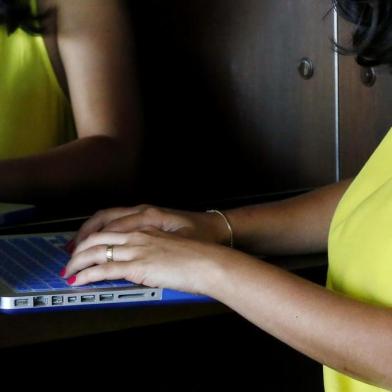  PORTO ALEGRE, RS, BRASIL, 22-02-2016. A empreendedora Suzana Zaman dá dicas de como empreender. (ADRIANA FRANCIOSI/AGÊNCIA RBS)