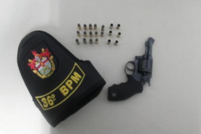 BM prende homem com arma de fogo em São Marcos