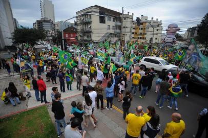  CAXIAS DO SUL, RS, BRASIL 30/09/2018Manifestantes fazem ato em favor ao candidato a presidência Jair Bolsonaro do PSL. (Felipe Nyland/Agência RBS)