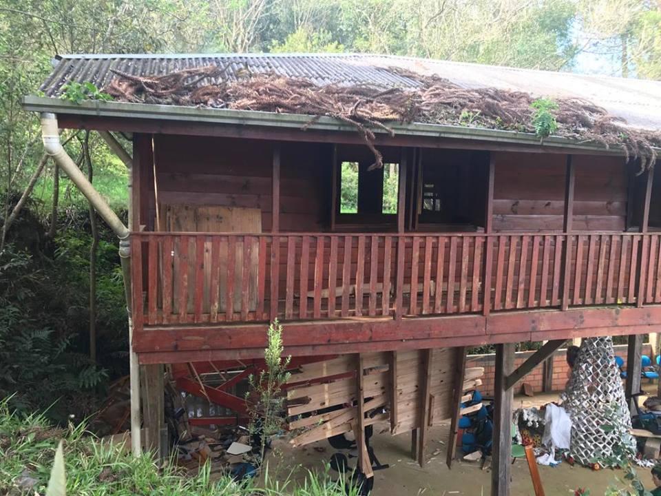 Parque Estadual do Espigão Alto (RS), Brasil. À direita, área em