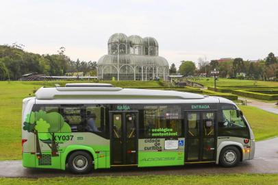 LanÃ§amento do Ãnibus 100% elÃ©trico que irÃ¡ circular na linha Circular Centro a partir dos prÃ³ximos dias - Curitiba, 02/10/2018 - Foto: Daniel Castellano / SMCS