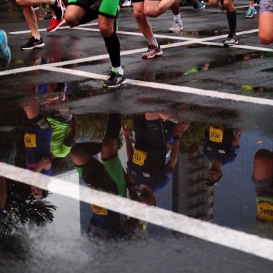  CAXIAS DO SUL, RS, BRASIL, 30/09/2018 - Meia maratona de Caxias. (Marcelo Casagrande/Agência RBS)