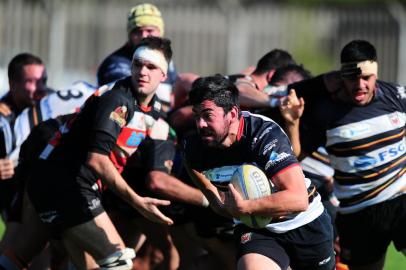  CAXIAS DO SUL, RS, BRASIL, 29/09/2018. Serra Gaúcha Rúgbi x Tornados, jogo válido pela final da Taça Tupi, segunda divisáo do Campeonato Brasileiro de Rúgbi e realizado no estádio Municipal. Tornados, de Idaiatuba (SP), venceu o jogo sagrando-se Campeã. (Porthus Junior/Agência RBS)Indexador: Porthus Junior                  