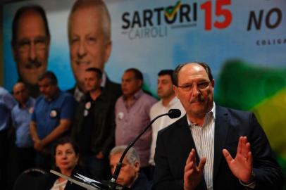  PORTO ALEGRE, RS, BRASIL, 17-10-2018. Movimentação do comitê do candidato a governador José Ivo Sartori (MDB). (MATEUS BRUXEL/AGÊNCIA RBS)