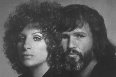 Barbra Streisand e Kris Kristofferson no filme Nasce Uma Estrela.#PÁGINA:71 Fonte: Reprodução