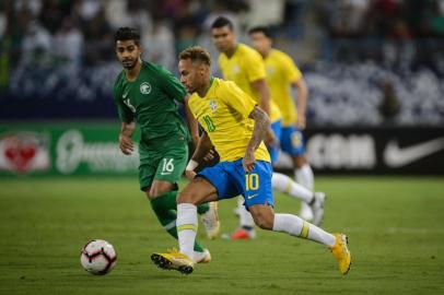  Nesta sexta-feira (12), a Seleção Brasileira enfrenta a Arábia Saudita, no Estádio King Saud University, em Riad, capital saudita. O confronto é o primeiro de dois amistosos que a Canarinho fará durante a data FIFA de outubro. (PEDRO MARTINS/MOWA PRESSIndexador: Pedro Martins