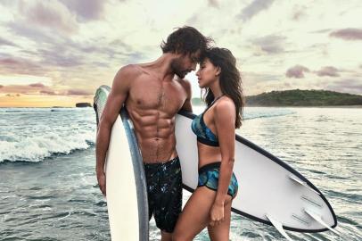 Mariana Rios e o modelo Marlon Teixeira estrelam campanha da Track&Field