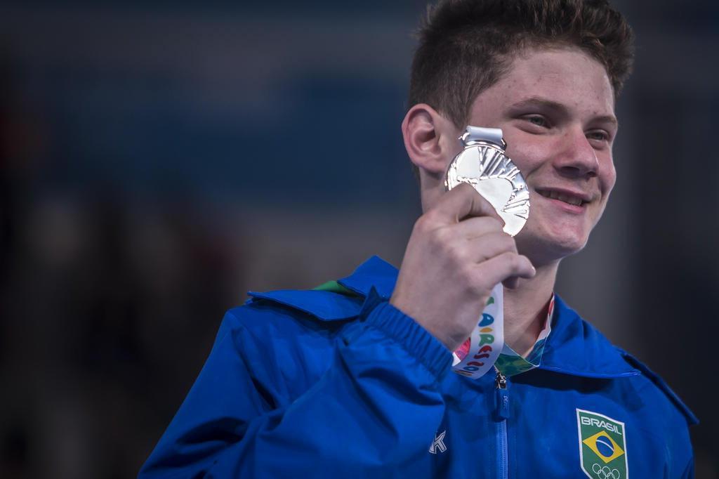 Brasileiro Gilbert Klier Jr é bronze no Tênis dos Jogos Olímpicos da  Juventude