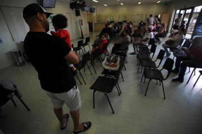  CAXIAS DO SUL, RS, BRASIL 21/10/2018Como foi o primeiro final de semana sem Postão. Movimento foi intenso na UPA nas noites de sexta e sábado, na tarde de domingo o movimento foi moderado. (Felipe Nyland/Agência RBS)