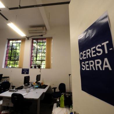  CAXIAS DO SUL, RS, BRASIL, 22/10/2018 - O Cerest Serra começou a funcionar em outro endereço em Caxias do Sul, em duas salas do Centro de Cultura Dr. Henrique Ordovás Filho, no bairro Panazzolo. NA FOTO: sala no térreo do Ordovás. (Marcelo Casagrande/Agência RBS)