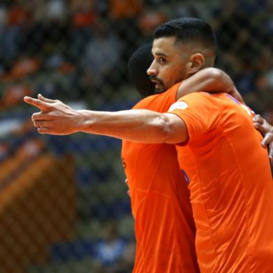 ACBF comemora vaga na semifinal do Gauchão de Futsal 