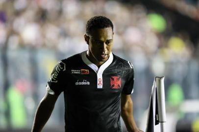 Rio de Janeiro, Brasil, 26.10.2018 - Campeonato Brasileiro Serie A - VASCO X INTERNACIONAL â Fabricio (Vasco), chateado ao ser substituido no segundo tempo. Partida valida pela 31a rodada do Campeonato Brasileiro Serie A, realizada no Estadio Vasco da Gama (Sao Januario). Foto: Andre Melo Andrade/Eleven