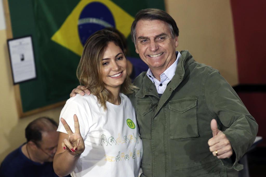 Fotos! Filha de Bolsonaro faz aniversário e ganha festa, Comportamento