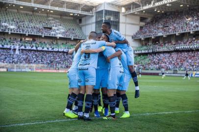 RS - FUTEBOL/CAMPEONATO BRASILEIRO 2018/GREMIO X ATLETICO-MG - ESPORTES - Lance da partida entre Grêmio e Atlético-MG disputada na tarde deste sabado, no Arena Independencia, em Belo Horizonte, valida pelo Campeonato Brasileiro 2018. Comemoração do gol. FOTO: LUCAS UEBEL/GREMIO FBPA