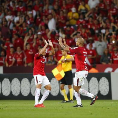  PORTO ALEGRE, RS, BRASIL, 04-11-2018. Inter enfrenta o Atlético-PR no Beira-Rio pelo Campeonato Brasileiro. (FÉLIX ZUCCO/AGÊNCIA RBS)