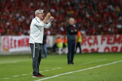  PORTO ALEGRE, RS, BRASIL, 04-11-2018. Inter enfrenta o Atlético-PR no Beira-Rio pelo Campeonato Brasileiro. (FÉLIX ZUCCO/AGÊNCIA RBS)