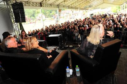 CAXIAS DO SUL, RS, BRASIL, 18/11/2017. São CHico Beatle Weekend - Primeira edição da Beatle Weekend em São Francisco de Paula contou com a presença de Julia Baird, meia-irmã de John Lennon; e Bill Heckle, do lendário The Cavern Club. (Porthus Junior/Agência RBS)